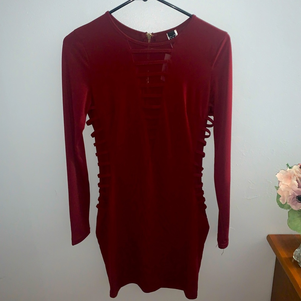 Burgundy Windsor dress size medium